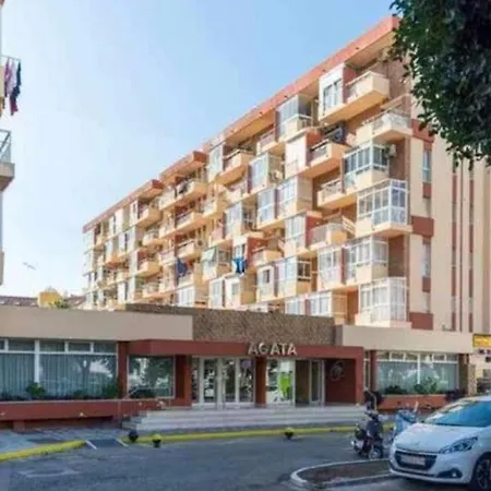 En - Agata * Benalmádena